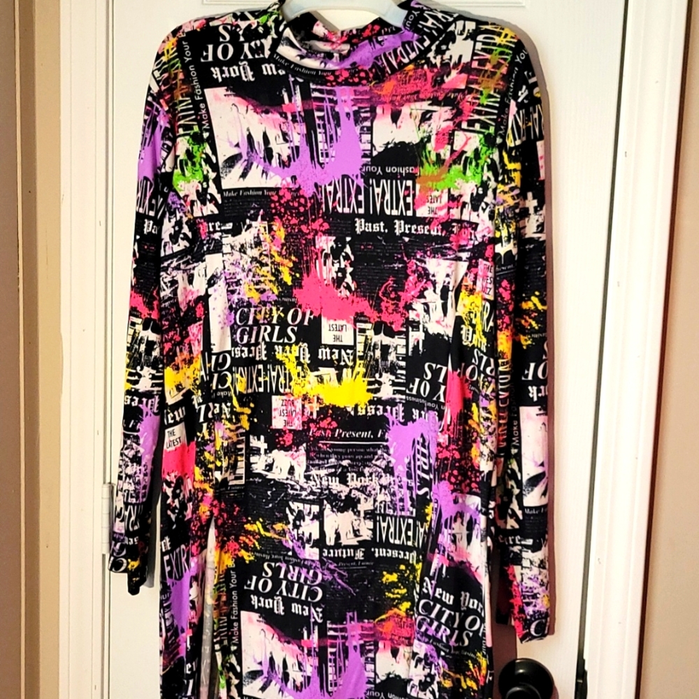 SOLD. ROUGE COLLECTION GRAFFITI  TUNIC